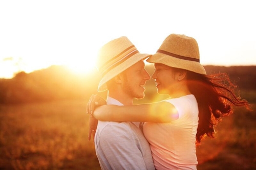10 mẹo siêu lãng mạn nếu bạn làm sẽ khiến nàng càng thêm yêu